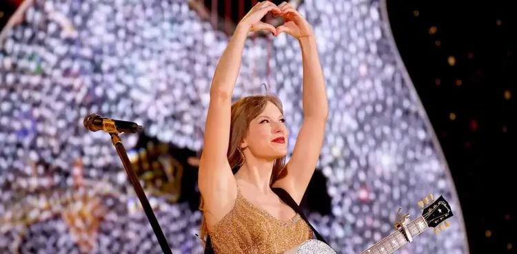 Taylor Swift’s subtle nod to Travis Kelce goes viral - WATCH