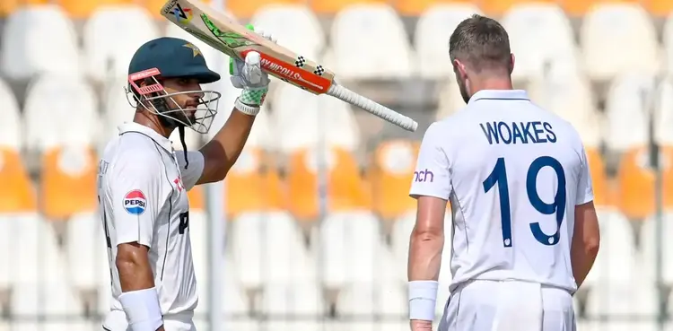 PAK v ENG: Nasser Hussain reacts to England conceding 328 runs on Day 1