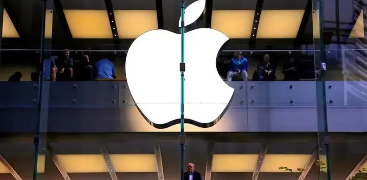 Apple offers modest growth outlook after iPhone sales help beat profit expectations