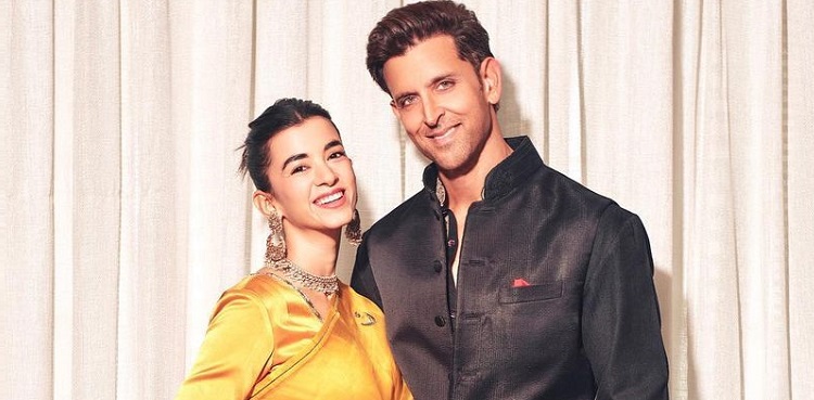 Hrithik Roshan celebrates 3rd anniversary with Saba Azad