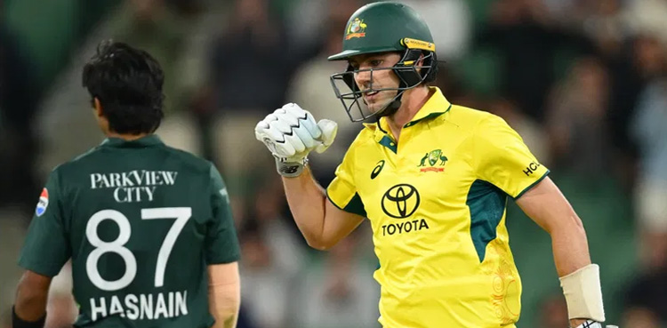 Australia beat Pakistan by two wickets in thriller