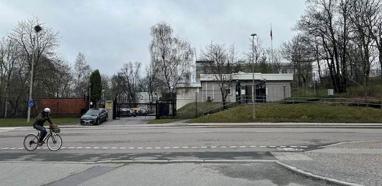 Drone drops paint over Russian embassy in Sweden