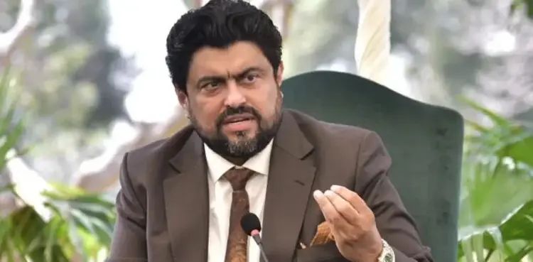 Karachi traders interested in acquiring PIA: Governor Tessori