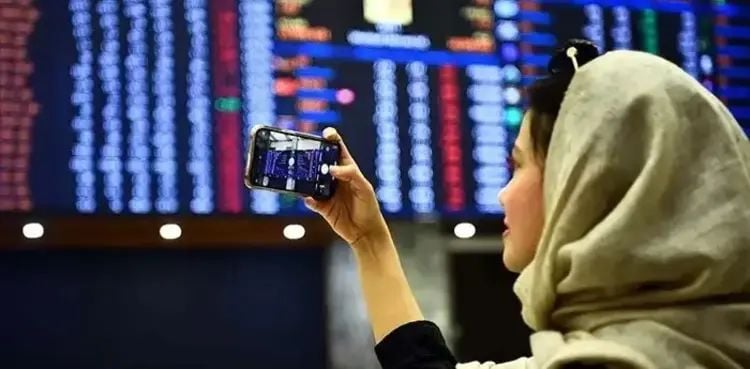 Pakistan Stock Exchange hits historic 100,000 milestone