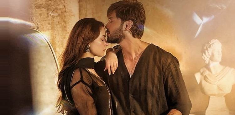 Are you ready to witness the magic of 'Kabhi Main Kabhi Tum' in cinemas!