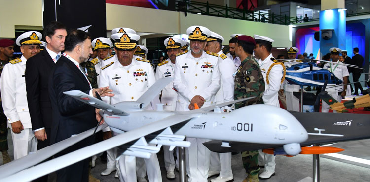 Chief of the Naval Staff Visits IDEAS 2024 in Karachi