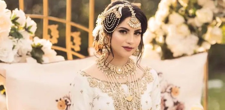Rumour has it: Neelam Muneer Khan to tie the knot in December