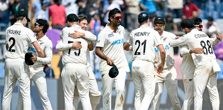 New Zealand thrashes India in third test to complete famous clean sweep