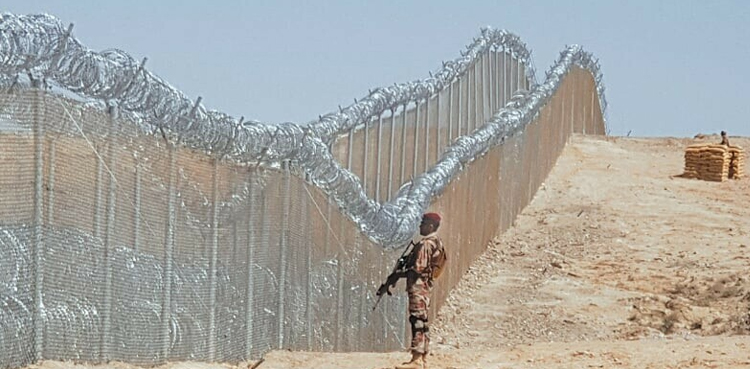 Security forces foil infiltration bid at Pak-Afghan border, kill three terrorists