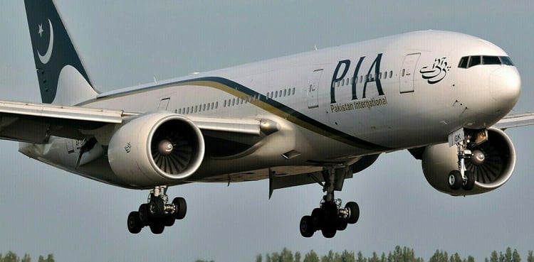 PIA flight with Nasir Shah on board lands safely after mid-air fault