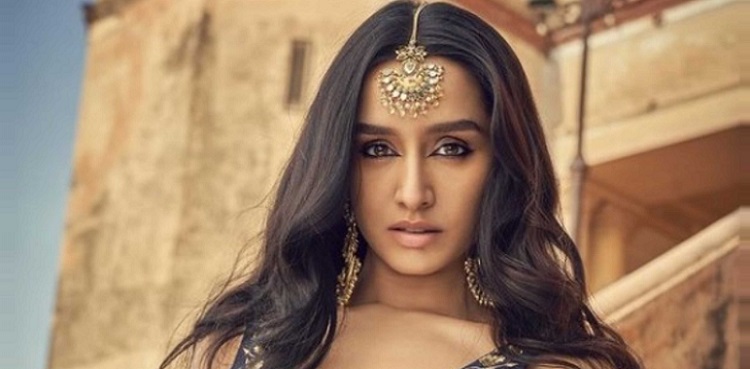 Shraddha Kapoor to headline Nikhil Dwivedi's 'Naagin'