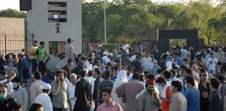 Non-bailable warrants issued for top PTI figures in GHQ attack case