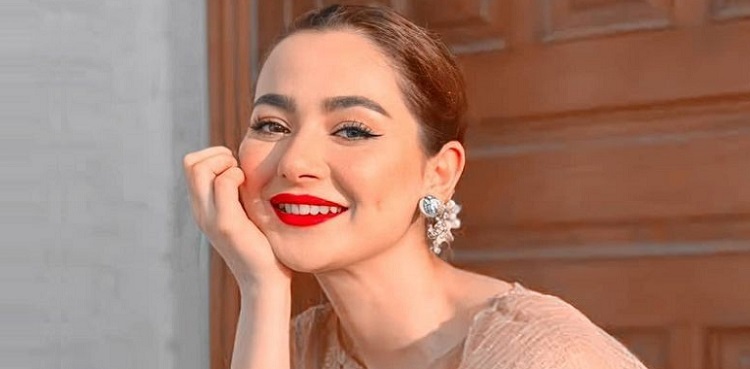 Hania Aamir issues warning to fans