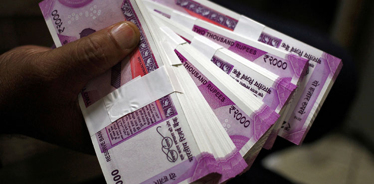 INR: Indian rupee on gentle one-way path down