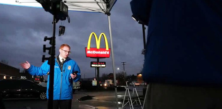 Google pulls McDonald's negative reviews