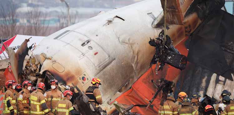 Fiery plane crash kills 179 in worst airline disaster in South Korea