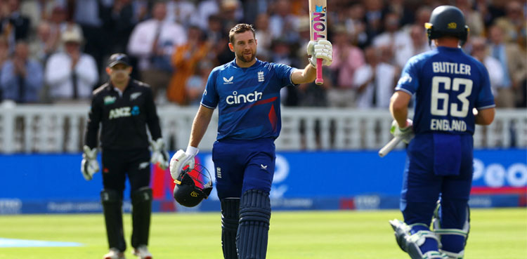 Star England cricketer signs up for PSL 10 draft