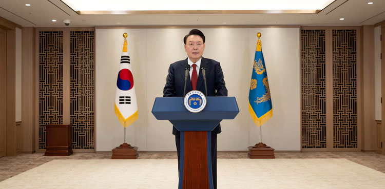 S. Korea investigators get new warrant to arrest President Yoon