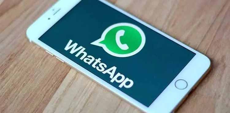 WhatsApp users can now apply AR effects to camera in THIS update for iOS