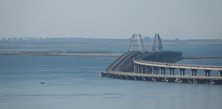 Oil gains as US-China tariff pause extension boosts trade hopes