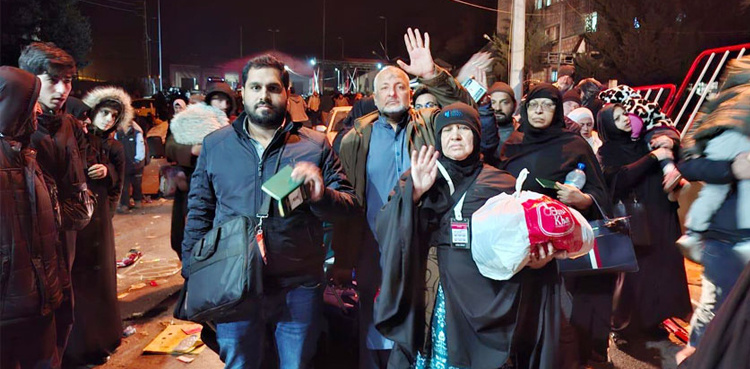 Pakistani pilgrims stranded in Syria cross into Lebanon