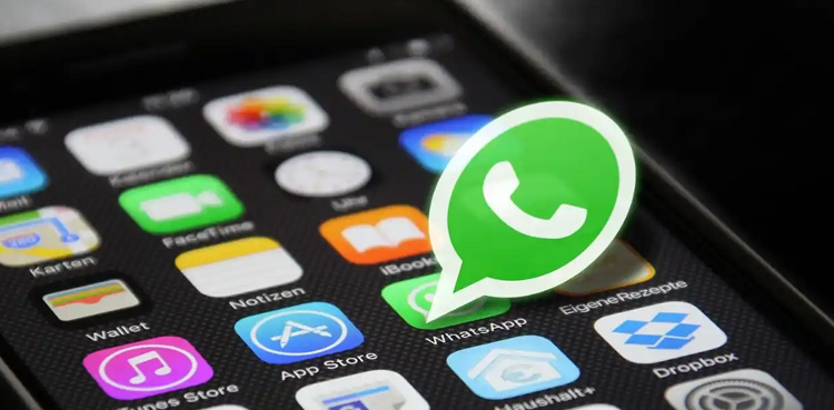 WhatsApp rolls out quick reply feature for voice messages
