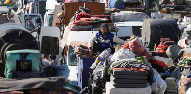 Israel blocks thousands of Palestinians from northern Gaza