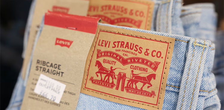 Levi Strauss to sell Dockers