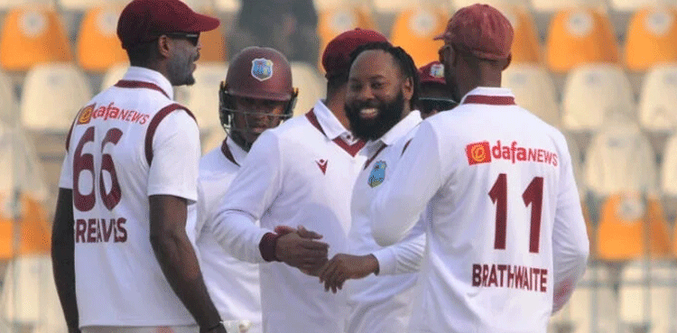 Pak v WI: Pakistan bundled out for 157, WI need 251 runs to win first Test