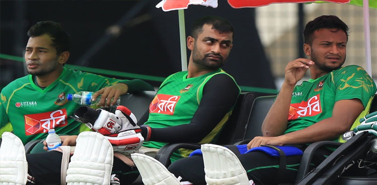 Former Bangladesh captain announces retirement from international cricket
