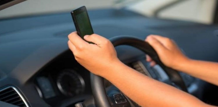 Saudi Arabia announces strict fines for drivers caught using mobile phones