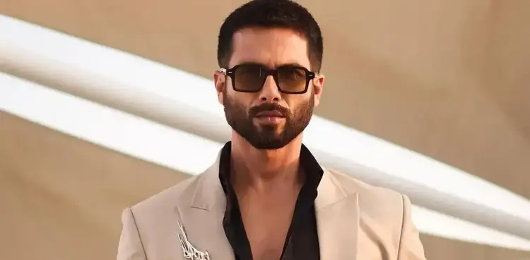 WATCH: Shahid Kapoor debuts Amitabh-inspired look in ‘Deva’ poster