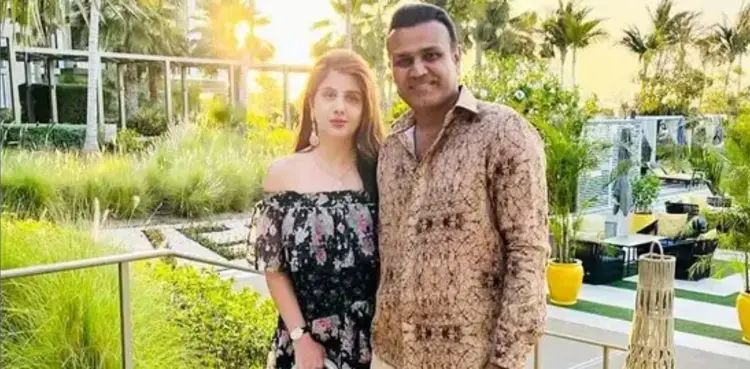 Virender Sehwag, wife spark divorce rumours with latest move