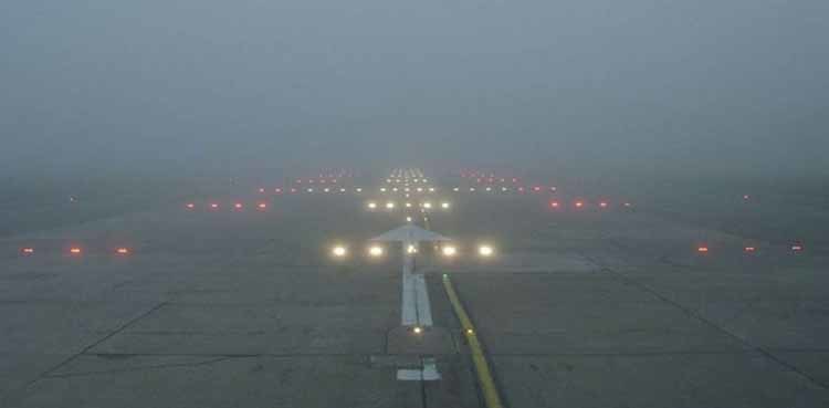 Dense fog disrupts Lahore airport flights schedule