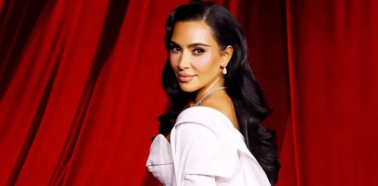 Kim Kardashian teases new romance in 'The Kardashians' S6 trailer