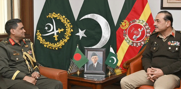 Pakistan, Bangladesh discuss enhanced military cooperation
