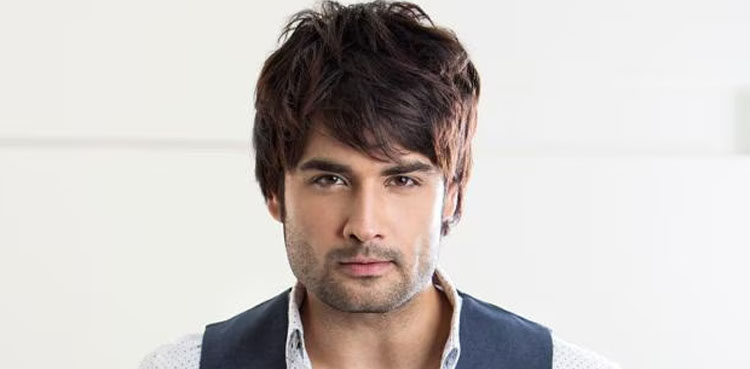 Vivian Dsena receives landmark honor from Bahrain government