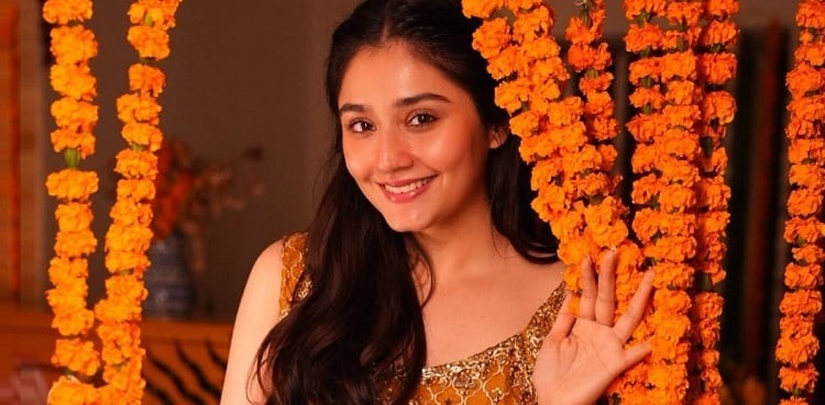 Dur-e-Fishan Saleem serves desi glam for her brother’s wedding