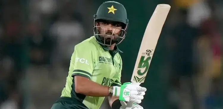 Basit Ali lashes out at Babar Azam, questions his approach