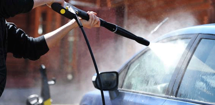 Smog: Five service stations sealed for wasting water in Lahore