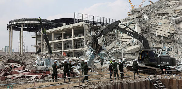 Myanmar quake death toll passes 1,600, as junta lets in foreign rescuers