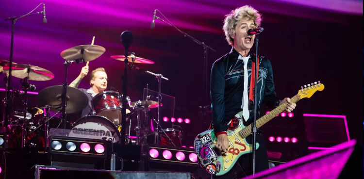 Green Day shows solidarity with Palestine during Coachella headlining set