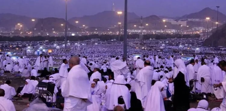 Hajj 2025: Record number of pilgrims miss out as first flight takes off
