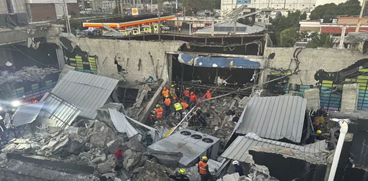 Roof collapse in Dominican Republic kills at least 18