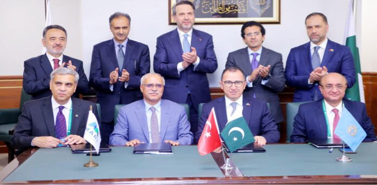 Pakistan, Turkiye sign bidding agreement for offshore oil, gas exploration