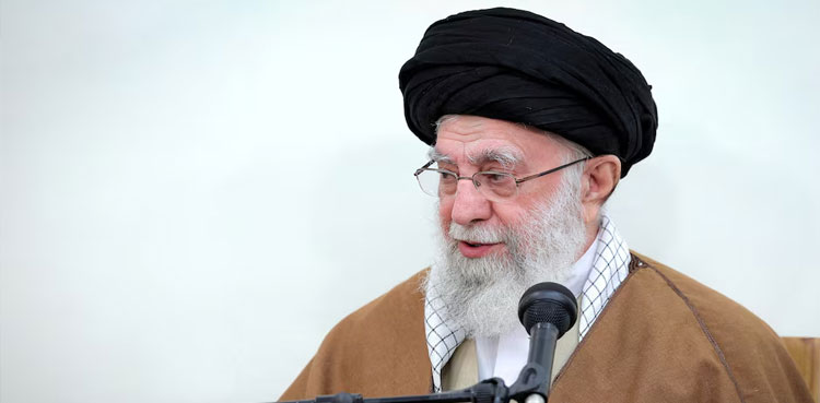 Iran warns US, UK, France against helping stop strikes on Israel