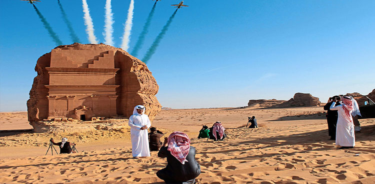 Saudi Arabia sees 168pc spike in tour guide licenses for 2024