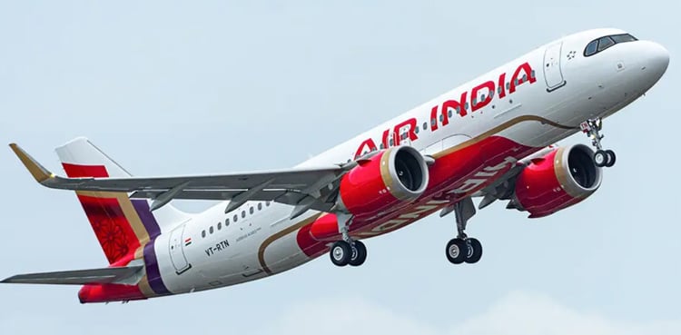 India shuts down 27 airports, hundreds of flights cancelled