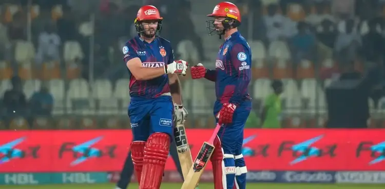 United make it five in five after thrashing Sultans by seven wickets