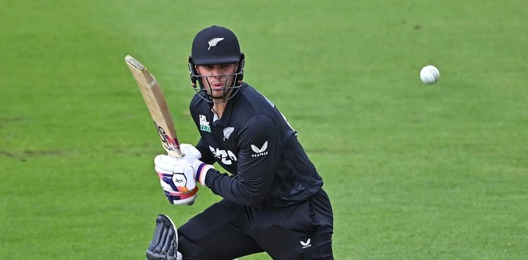 Mark Chapman ruled out of third ODI against Pakistan
